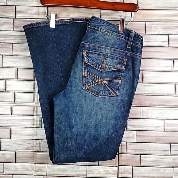 Tommy Hilfiger Freedom bootcut blue denim jeans Size 6S - Picture 1 of 13